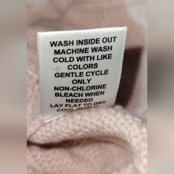 Elle Light Pink Sweater - Picture 6 of 6